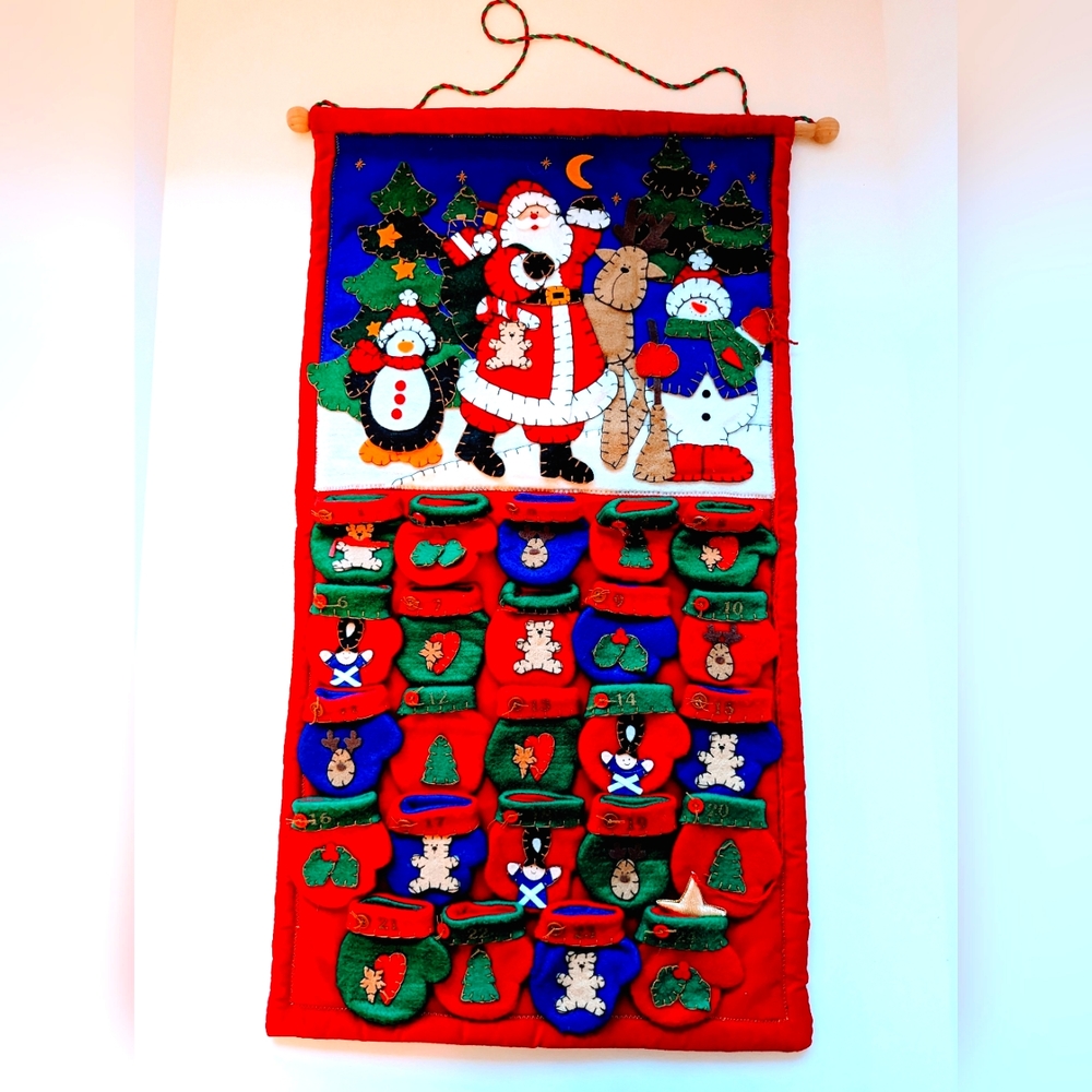 Vintage Advent Calendar Count Down to Christmas Felt Wall Hanging Santa Decor